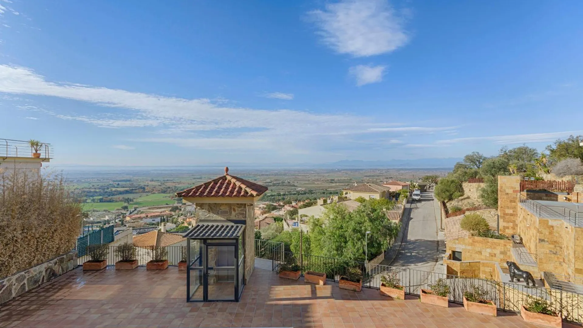 Excepcional Villa Con Vistas Panoramicas A La Bahia De Rosas Immo365 Palau Saverdera